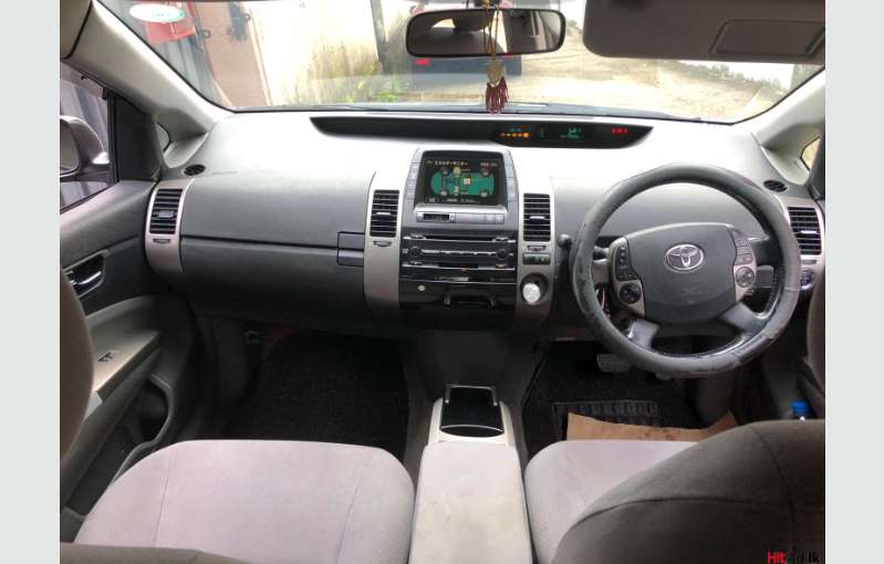 Toyota Prius 2nd Generation For Sale