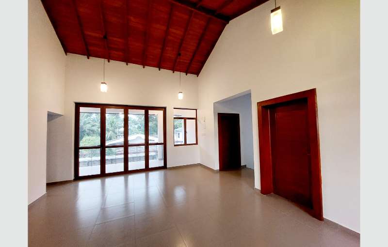 Brand New Super Luxury House for sale in Thalahena, Nisansala Mawatha,  Battaramulla.