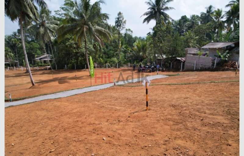 Land for sale in Ingiriya