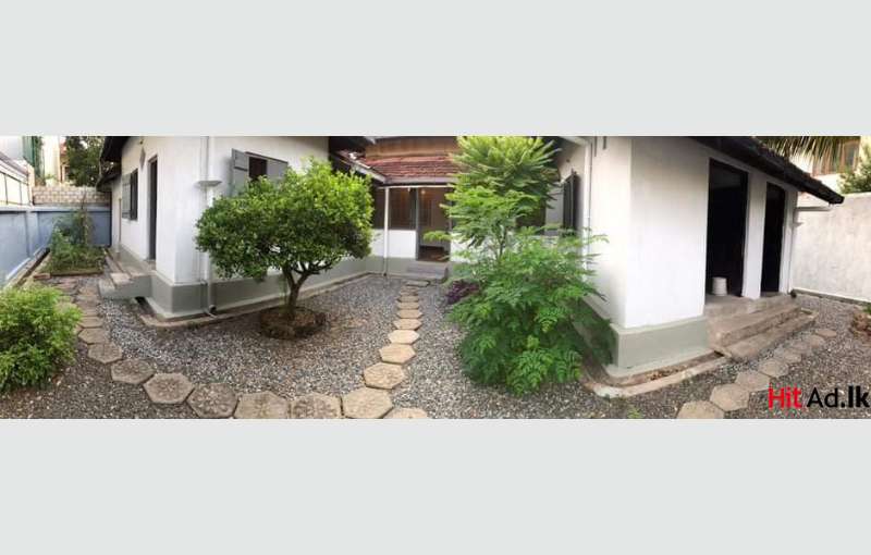 Pleasant Colonial House For Rent In Colombo 5