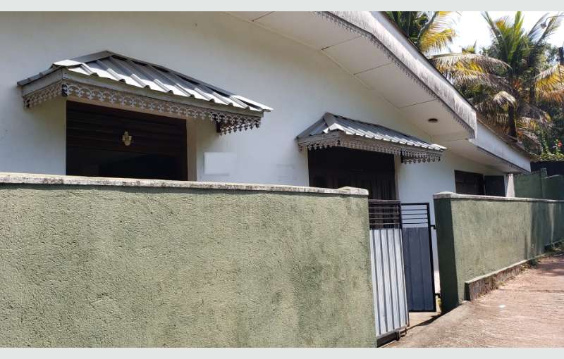 Ganemulla House for Sale