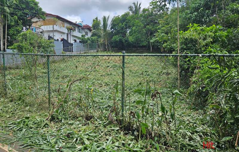 Land for sale in Athurugiriya