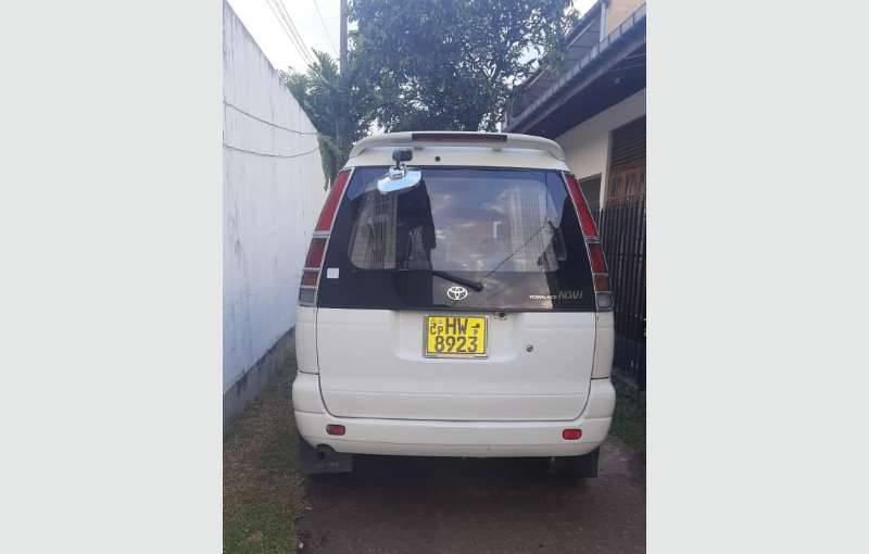 Toyota Noah Van for Sale 