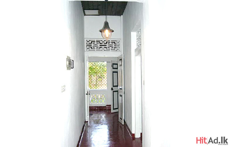 Bungalow for Sale in Colombo 5