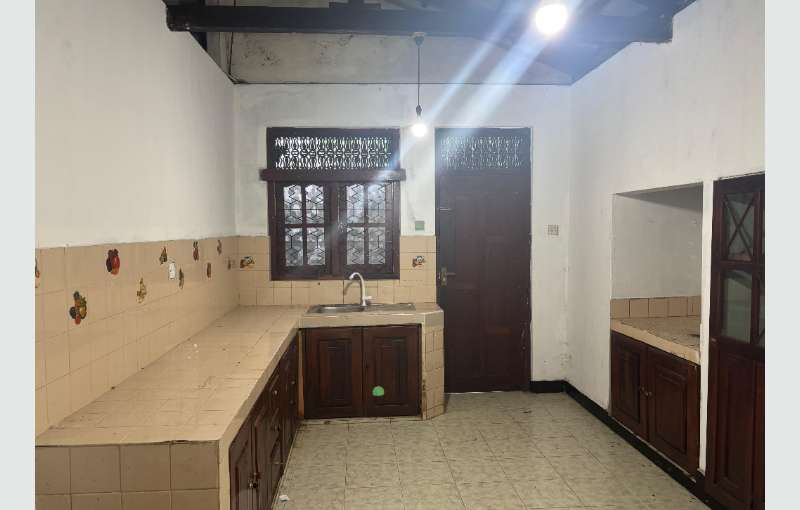 3 Bed Room House For Rent In Kadawatha