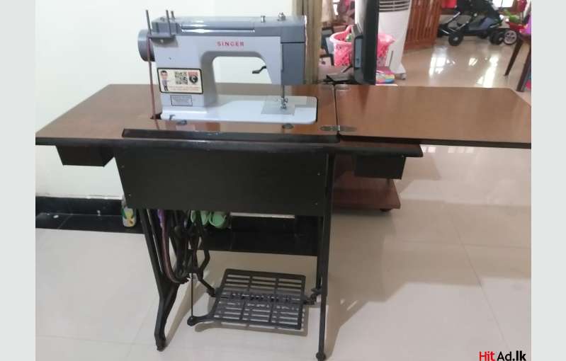 Singer Sewing Machine , Zig Zag, 984