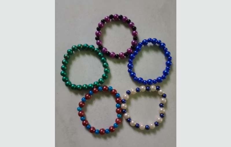 Beads Bracelet  පබලු අත්පලදනා