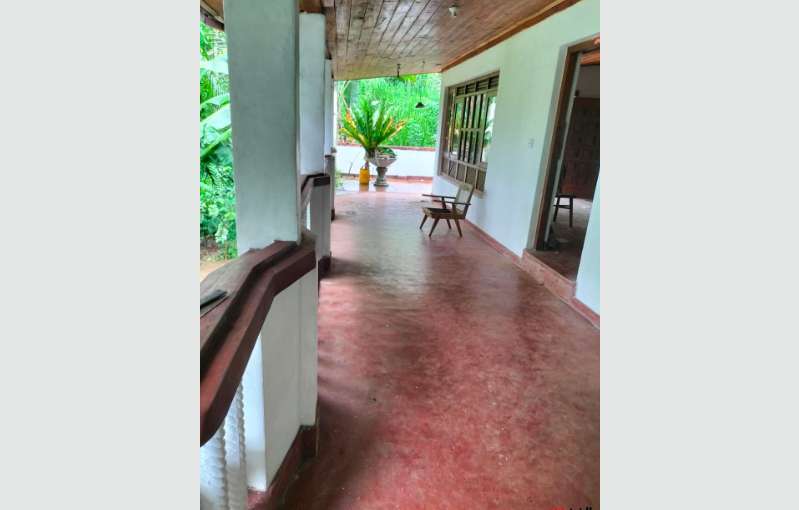 Upstair For Rent - Pethiyagoda