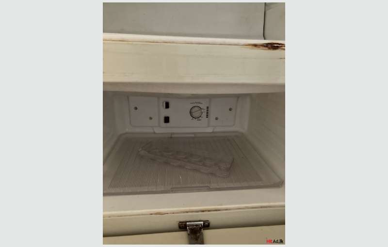 3-door Non-frost & Fine Fridge For Sale 