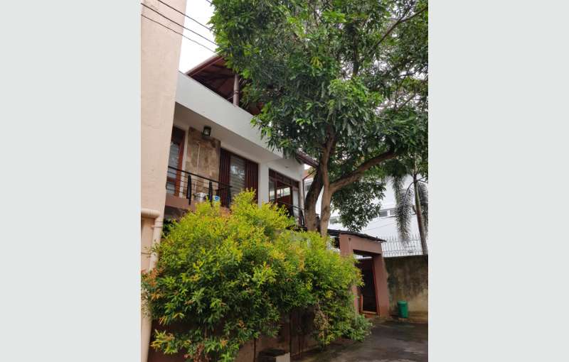Luxury House For Sale In Colombo 04