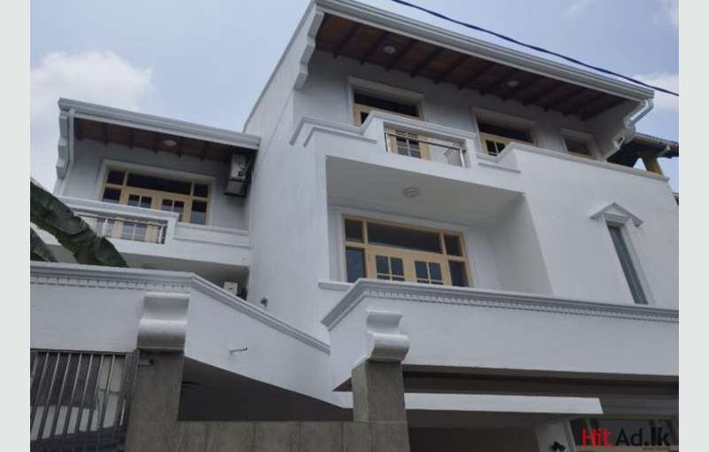 3 Storied House in Mirihana for Sale