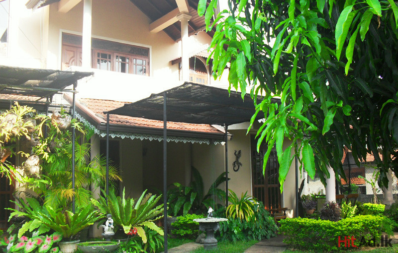Hitad.lk Negombo St.Joshep's Street House for sale
