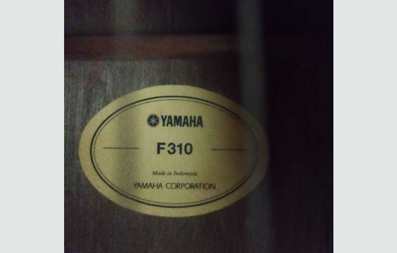 Yamaha F310 Guitar For Sale - Eq + Built-in Tuner