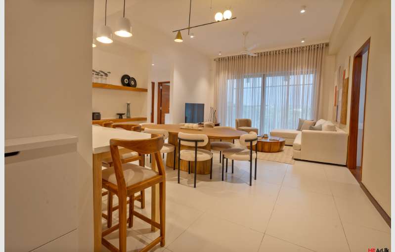 Apartment For Sale in Colombo 04