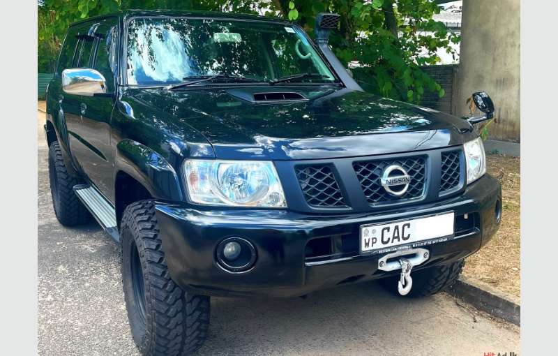 Nissan Patrol Y61