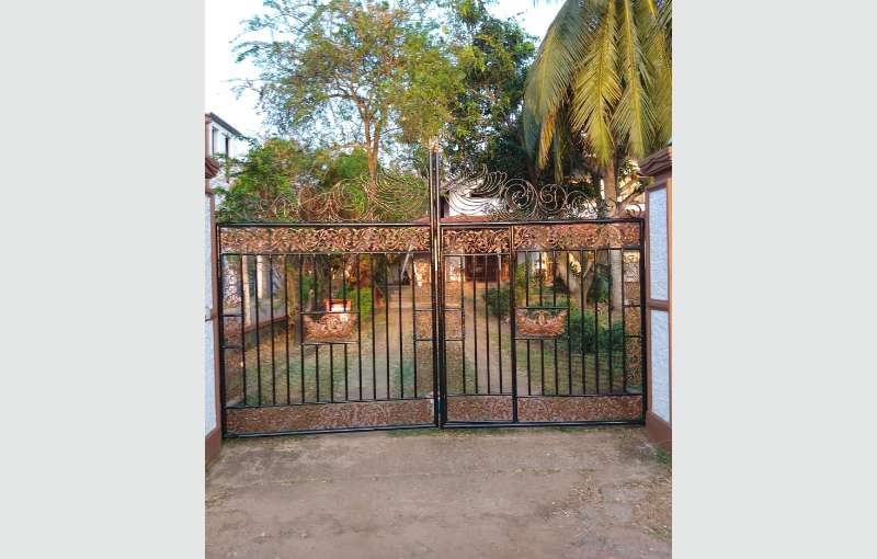 Negombo St. Joshep’s Street 10 perch land for sale.