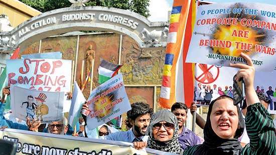 Protest in Colombo against bombing in Gaza