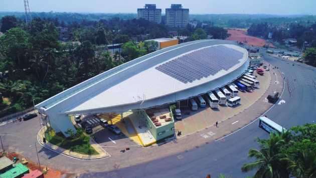 Over 55,000 depart Makumbura transport hub for New Year travel