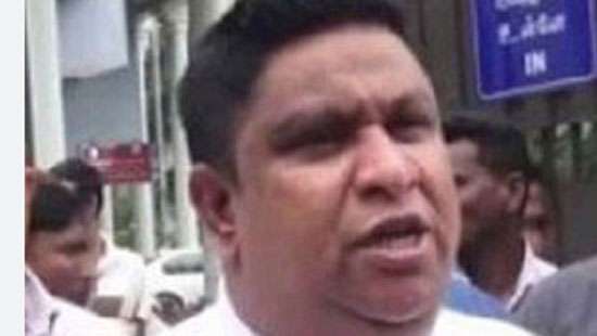 Chamara Sampath threatens Phosphate Company employee