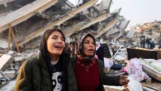 Earthquake rescue work moves slowly as death toll nears 5,000