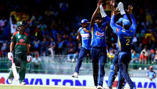 Sri Lanka beat Bangladesh