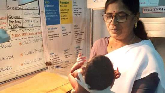 India nurse who delivered more than 10,000 babies