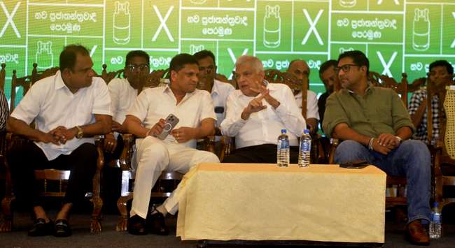 At election meeting in Negombo