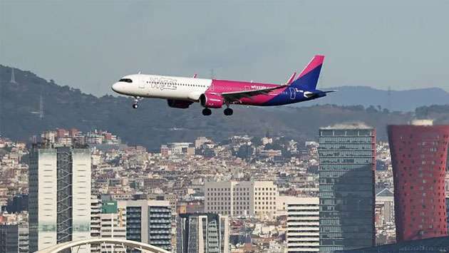 European flight prices are falling in short term, Wizz Air boss says