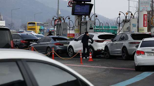 South Korea to impose fuel price cap to shield economy from energy shock