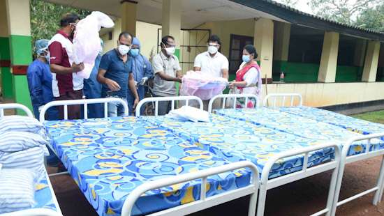 Beds with oxygen facilities donated