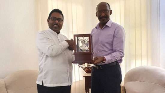 SL seeks Seychelles’ support for application to Indian Ocean Commission