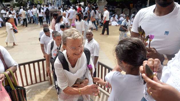 Vap Poya observed at Kelaniya