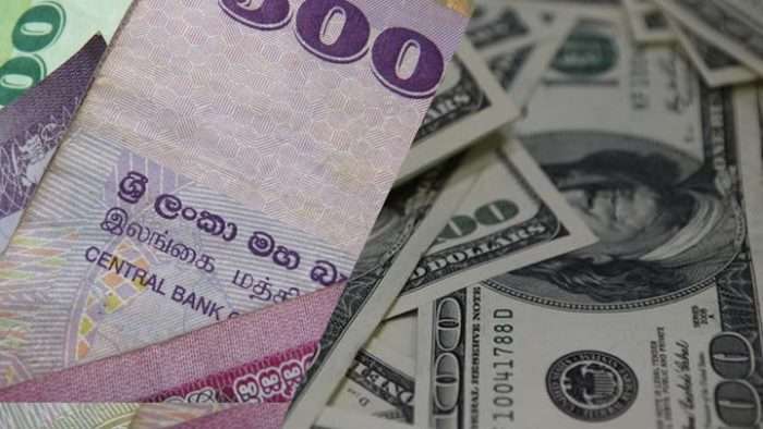 US dollar selling rate hits Rs.200