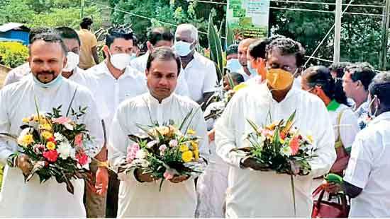 Gamini Dissanayake’s 80th  commemoration Gamini fulfilled his responsibilities as leader of opposition