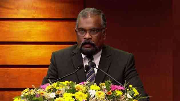 Top Finance Official Bids Farewell: Mahinda Siriwardana to Retire