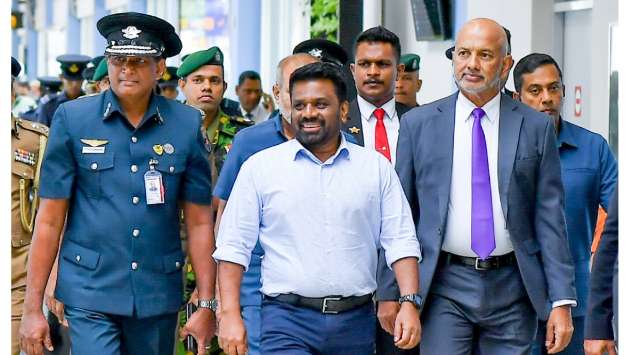 President returns from Germany