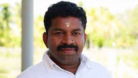 Asad Maulana is a con man: Chandrakanthan