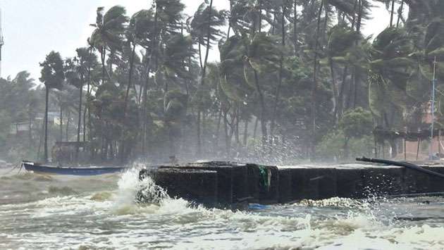 Cyclone Ditwah makes impact in India; heavy rainfall batters Tamil Nadu
