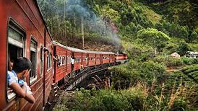 Eight special trains for Kandy Esala perahera