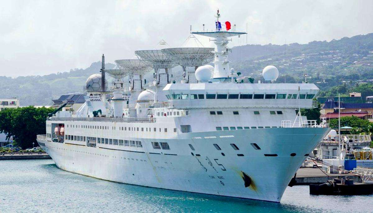 Sri Lanka relents, asks China to defer ship visit