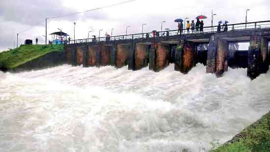Several spill gates opened as Kala Wewa, Parakrama Samudra reach capacity