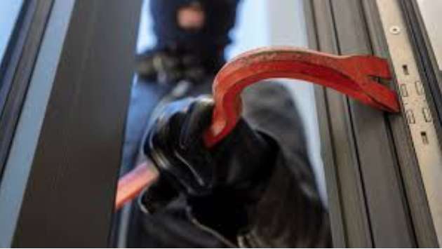 Thieves break into Colombo DIG’s office auditorium