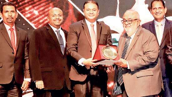 Flexiprint shines at NBE Awards again