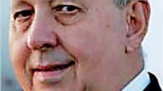 Ex-CEO Peter Hill urges SriLankan to revive ‘Indian Ocean Hub’ strategy with Africa focus