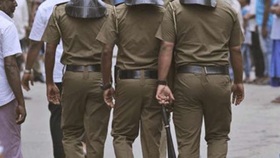 Police face violence to arrest youth with drugs