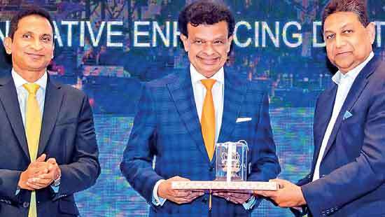 Sampath Bank launches  Sri Lanka’s first real-time USD payment solution for SLPA users