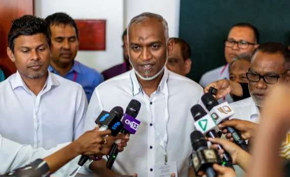 Opposition candidate Mohamed Muiz headed to victory in Maldives presidential runoff