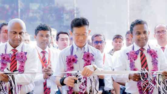 Toyota Lanka expands Sure concept to Ratmalana and Kandy