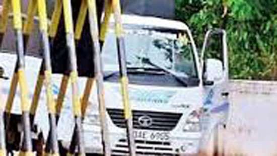 Police threaten legal action if roadblocks set up in Jaffna today