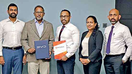UB Finance-JKCG Auto offer financing solutions for BYD NEVs